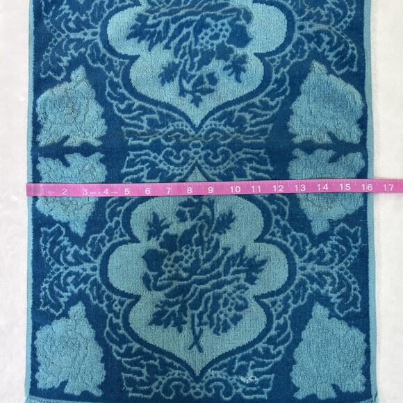 Vintage Fieldcrest Blue Paisley Hand Towel Fringe MCM 24in x 16in Benefits Chrty - Picture 2 of 8